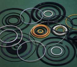 Seals, O-Rings, Back-Up rings, Bearing rings etc.
